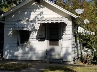 638 W 7th St, New Albany, IN 47150