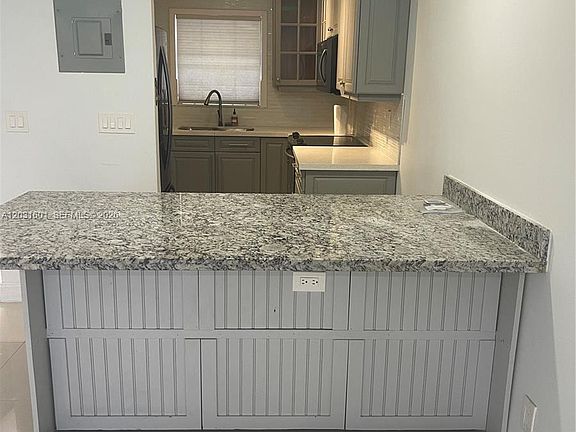 3rd image of 7505 SW 82nd St APT 212