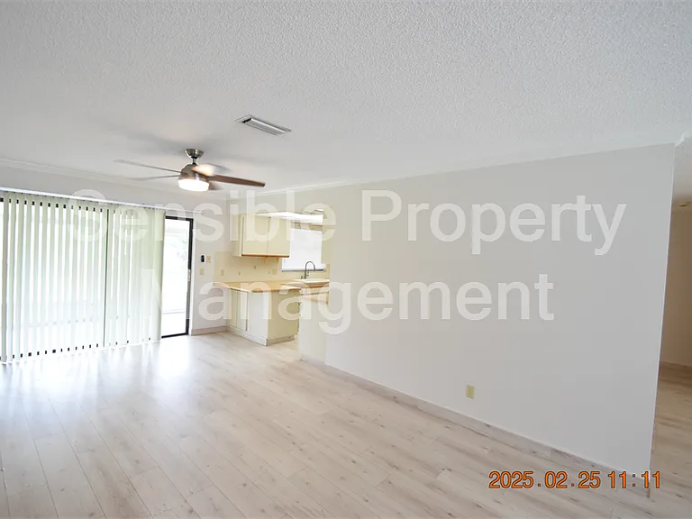 12217 104th Ln — Photo 11