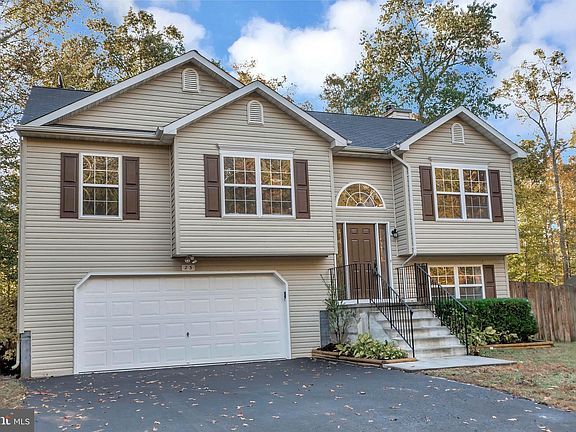 2nd image of 23 Breezy Hill Dr