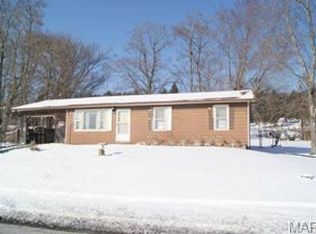 3001 Sandy Creek Rd, Pevely, MO 63070