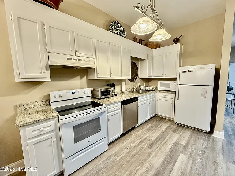 3408 Eli Joyner Ln #A — Photo 4