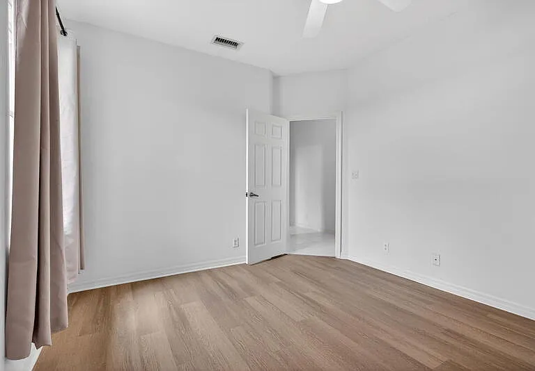10251 NW 62nd Dr — Photo 39