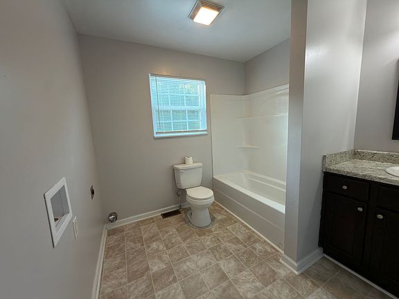 5th image of 6447 Spring Place Rd SE