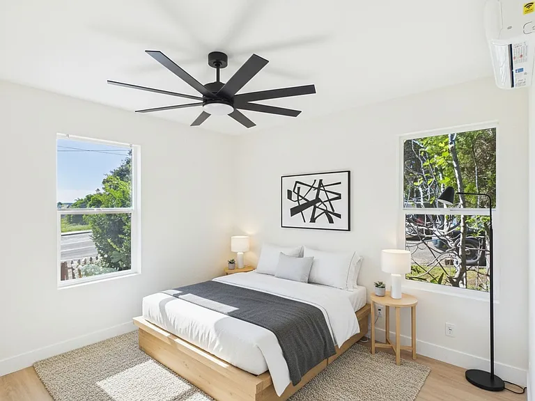 1447 Olive Ave #2 — Photo 31