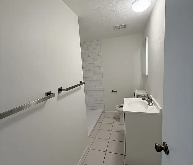 1125 62nd Avenue Dr E #2 — Photo 8