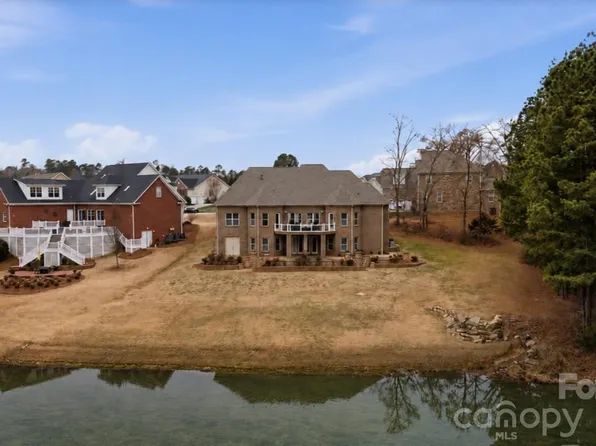 458 Inverness Pl, Rock Hill, SC 29730