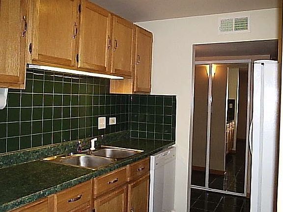 Kitchen-galley style