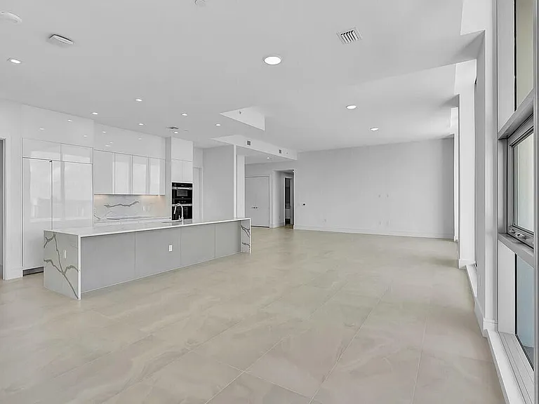 220 Lake Shore Dr #2411 — Photo 8