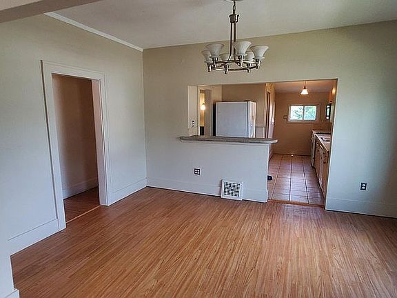 Entrance to first floor beds