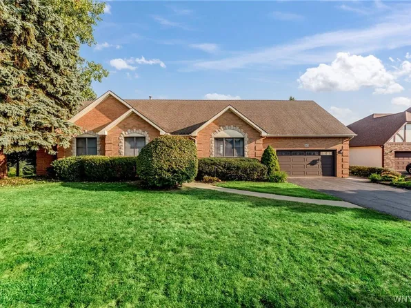 7675 Highland Dr, Gasport, NY 14067