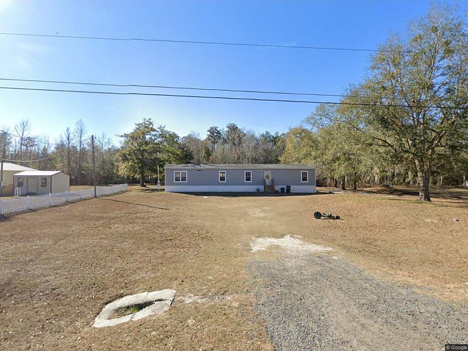 1st image of 316 SE Valerie Ct