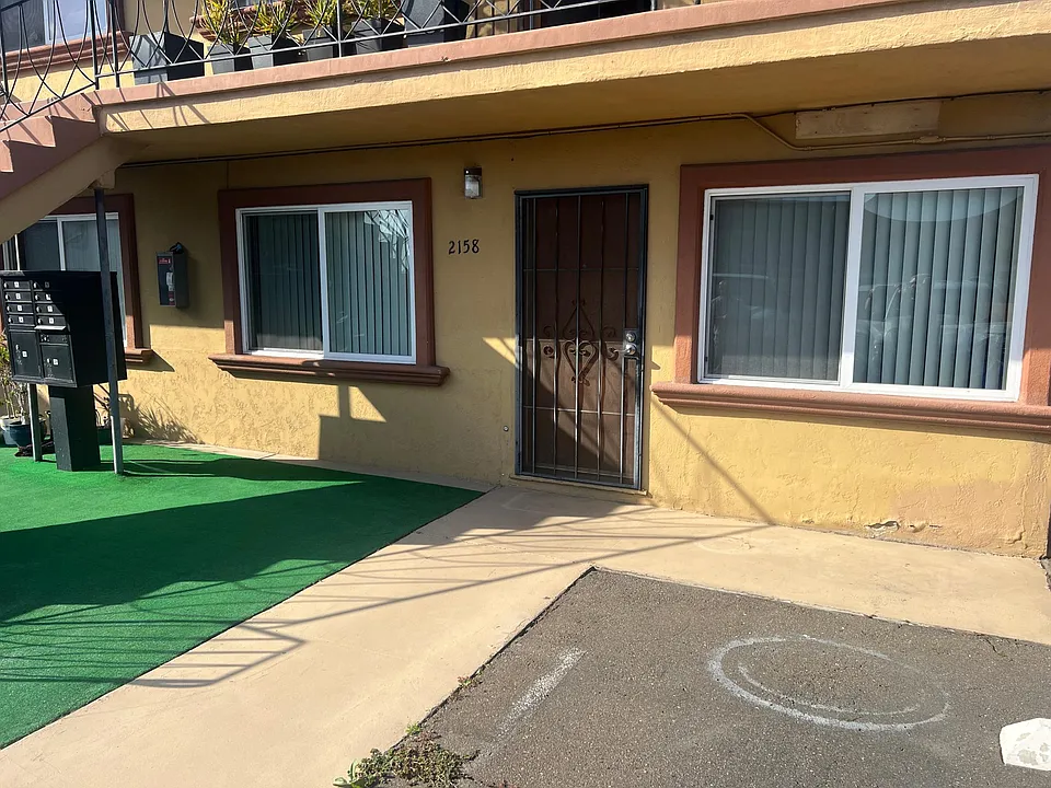 2158 San Diego Ave
