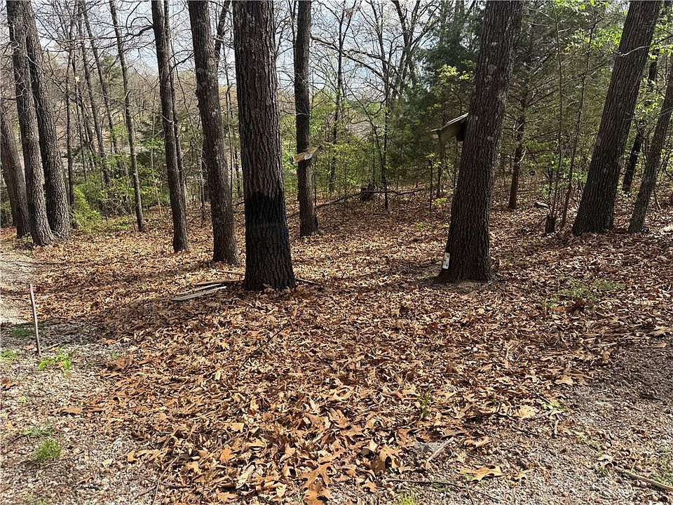 1st image of Entry Rd #11-12