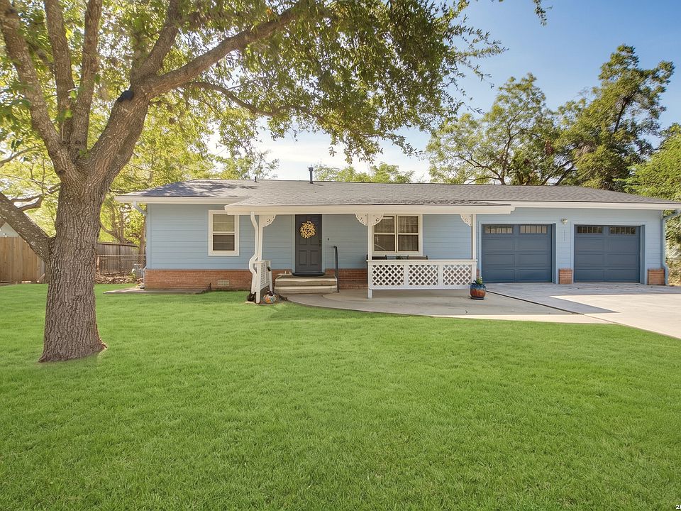 1st image of 129 RICHTER AVE