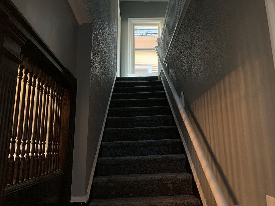 1st image of 1602 Avery St