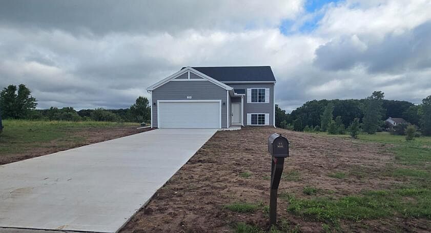 1st image of 2239 Kingston Farm Ln