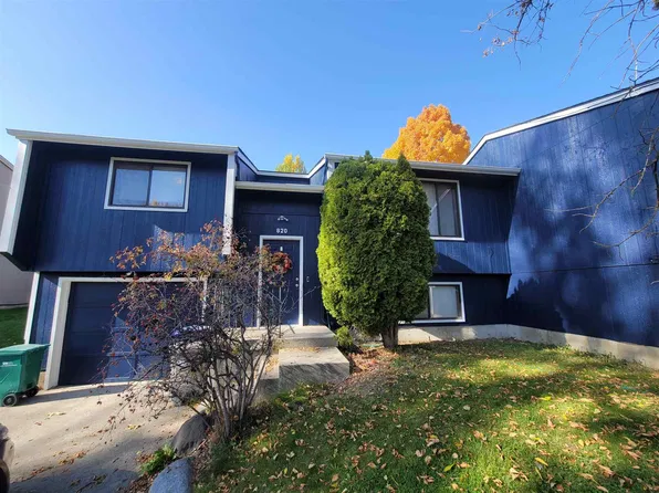820 S Calvin Rd, Veradale, WA 99037