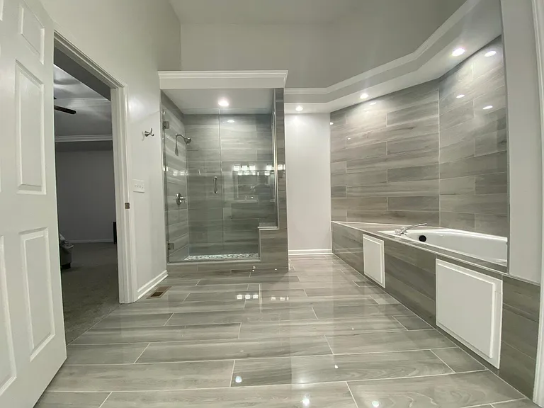 5101 NW 57th Pl — Photo 36