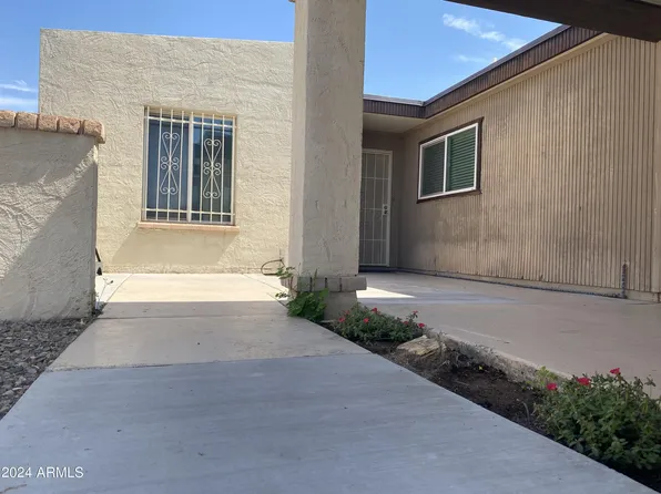 2816 S COUNTRY CLUB Way, Tempe, AZ 85282