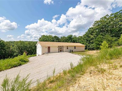 2229 Highway D, Bourbon, MO, 65441