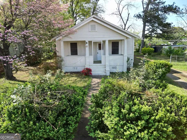 402 E 19th St SW, Rome, GA 30161