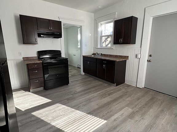 3rd image of 349 W 8th St #2