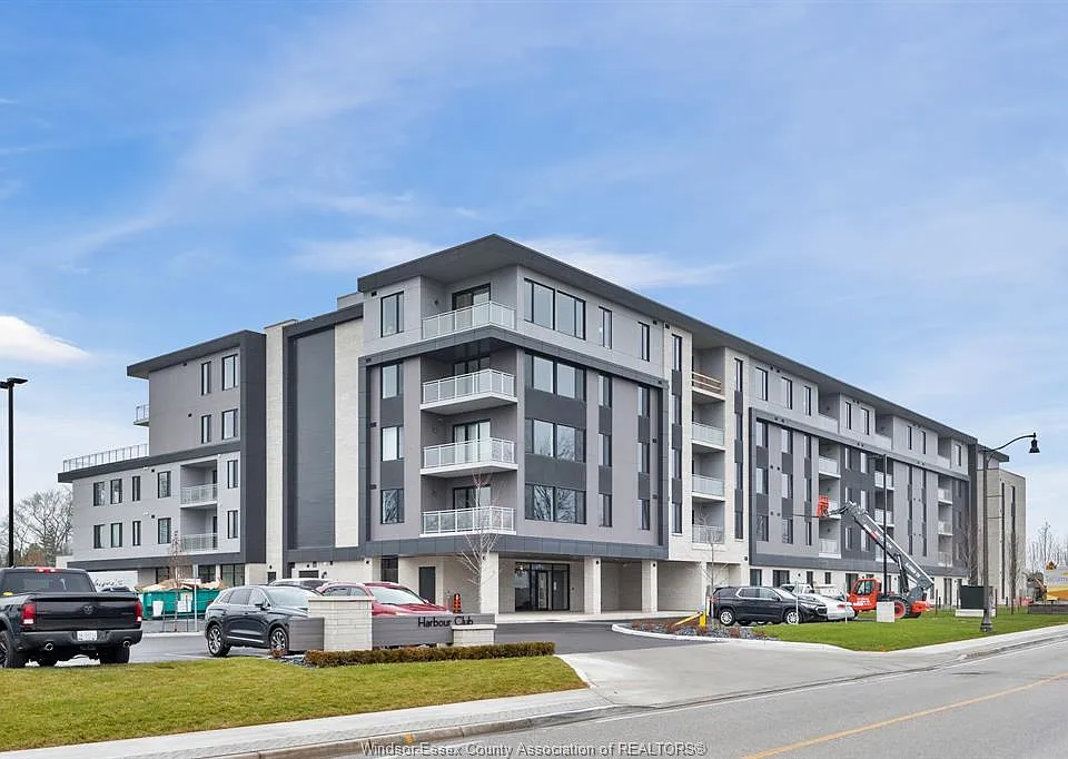 14400 Tecumseh Rd E #506