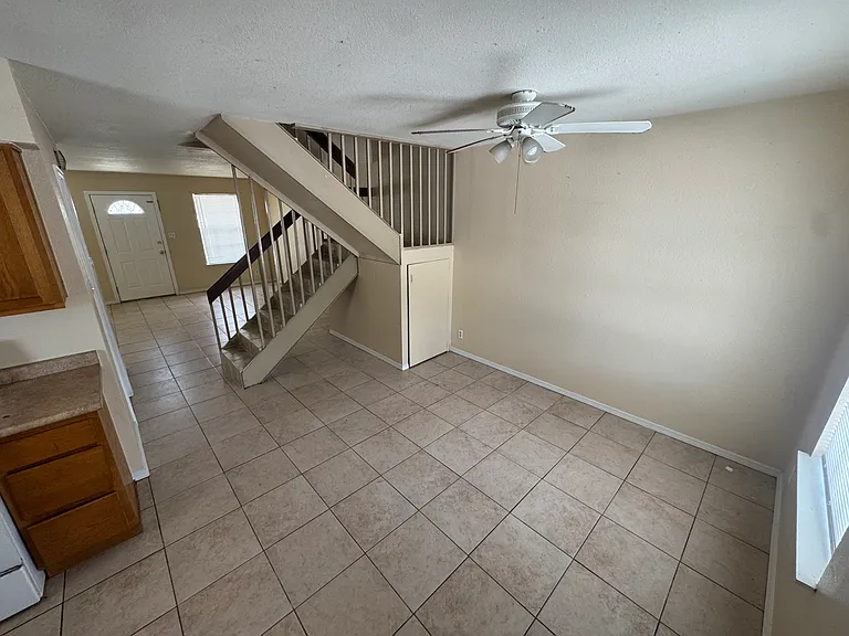 1207 N 77 Sunshine Strip #3 — Photo 6