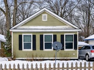 2228 9th St, Muskegon Heights, MI 49444