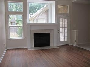 3rd image of 107 Arbor Park Dr