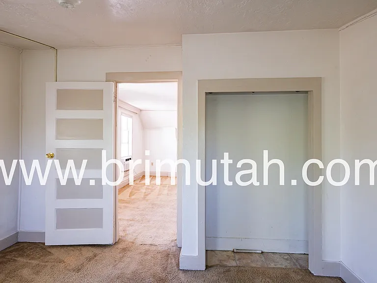 368 S University St #5 — Photo 15