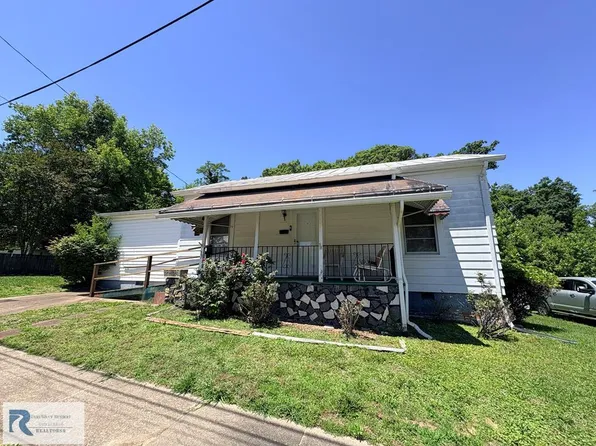 13 Oak Ridge Ave, Danville, VA 24541
