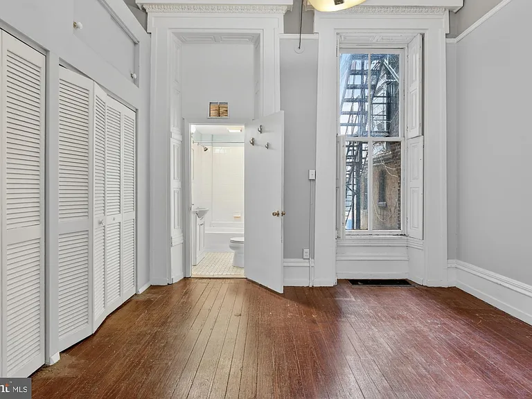 1717 Spruce St #1F — Photo 11