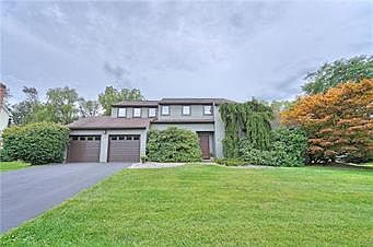 1st image of 850 Wafford Ln