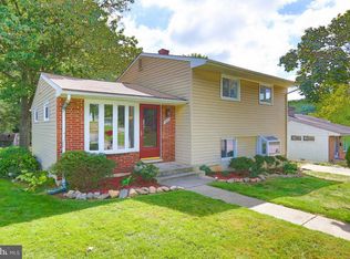 5625 Huntsmoor Rd, Halethorpe, MD 21227