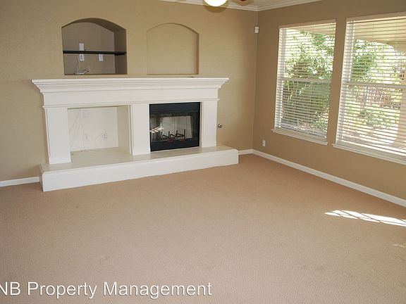 2nd image of 1610 Peninsula Ct