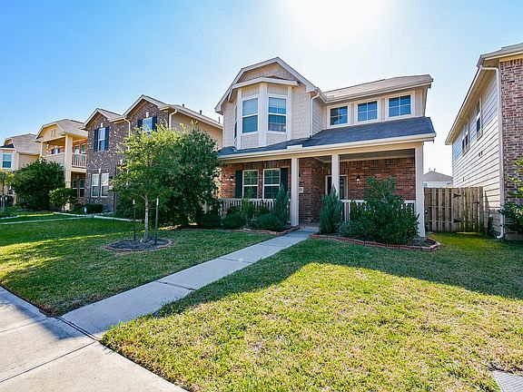 3rd image of 14279 Pointa Vera Dr