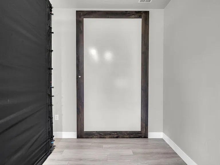 2792 S 3250 W — Photo 36