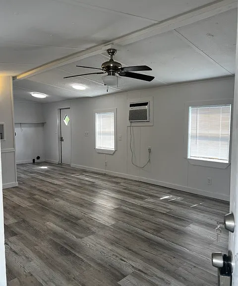 6702 Sunrise Dr — Photo 4