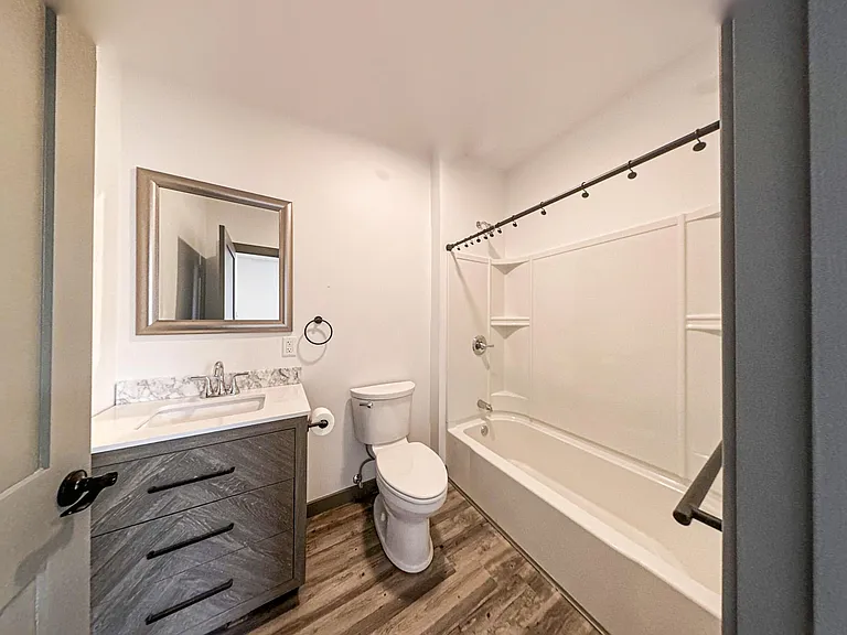 246 Main St #3B — Photo 3
