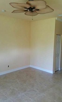 4th image of 329 Lamella Ave S