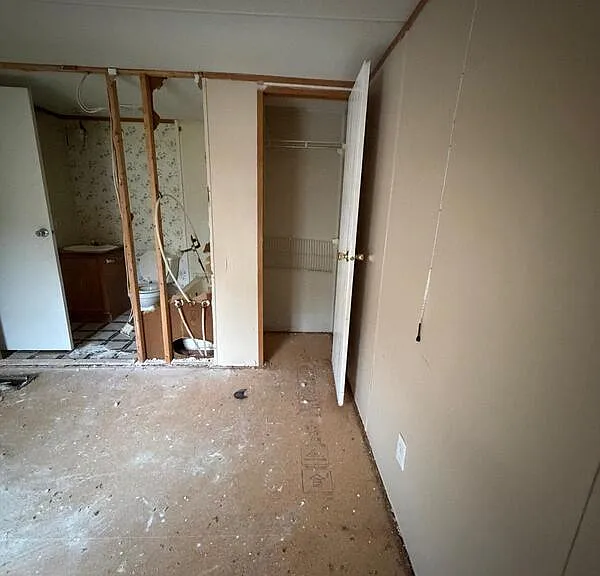 2241 Cattail Cir #72 — Photo 8