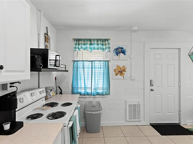 1305 S Bermuda Blvd #A — Photo 25
