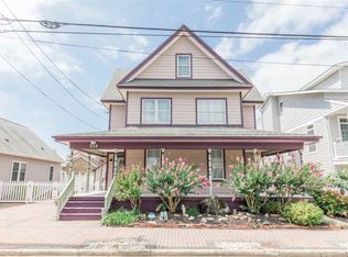 204 E Columbine Rd, Wildwood Crest, NJ 08260