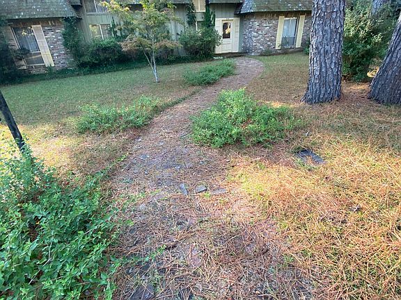 3rd image of 512 Brookridge Dr
