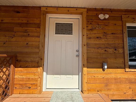 3rd image of 228 Craig Ave #A