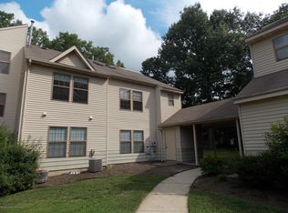 703 Foxglove Ct, Jackson, NJ 08527