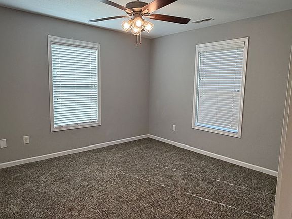 5th image of 1552 Ridge Rd