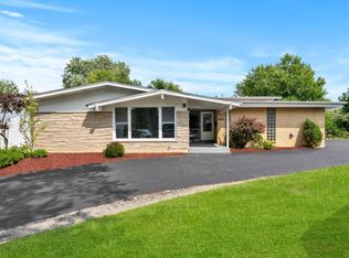 18849 Jamie Ct, Homewood, IL 60430